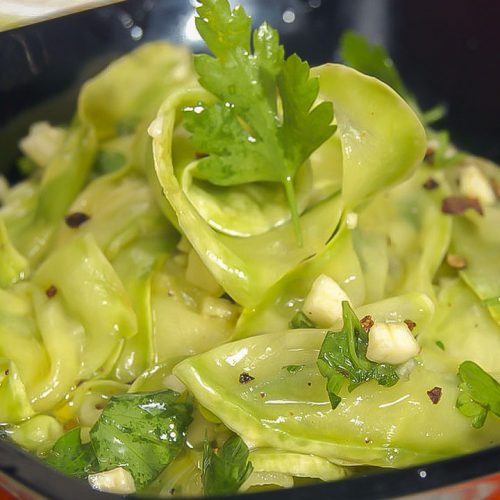 Кулинарный рецепт: Быстро маринованные кабачки с медом и чесноком на ГОТОВИМ СМАЧНО