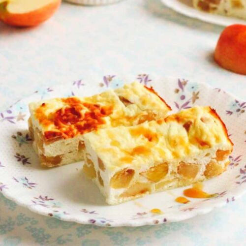 Кулинарный рецепт: Творожная запеканка с яблоками и манкой