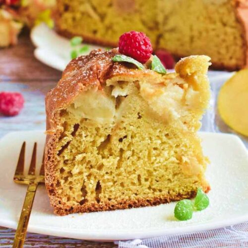 Кулинарный рецепт: Пышная шарлотка с яблоками на кефире
