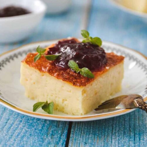 Кулинарный рецепт: Пышная творожная запеканка с манкой